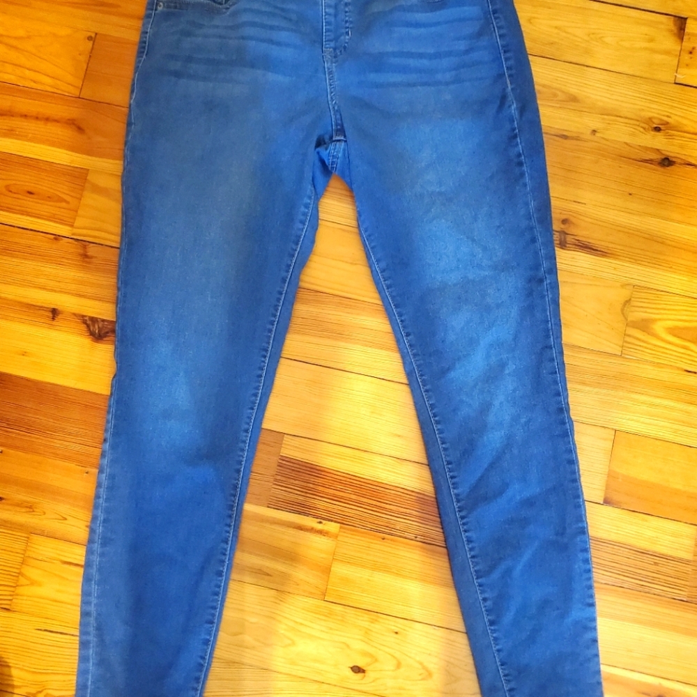 Stitch star jeggings - sz L